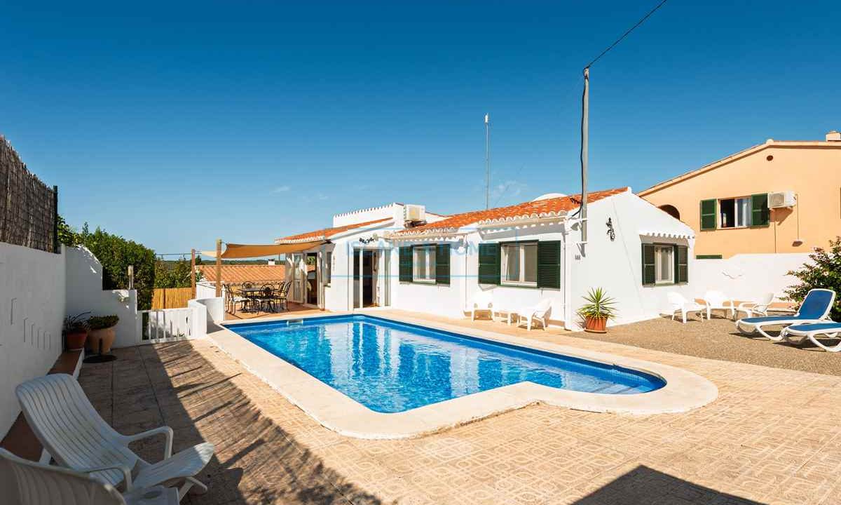 Villa for sale in Cala'n Porter, Menorca