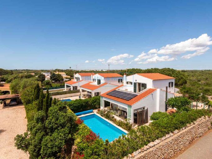Villa for sale in Trebaluger, Menorca