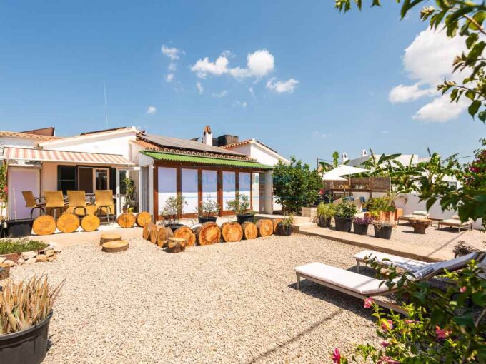 Villa for sale in Cala'n Porter, Menorca